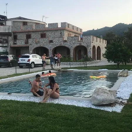 Residenza Monarka 아파트 Marina di Davoli