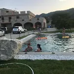 Residenza Monarka *