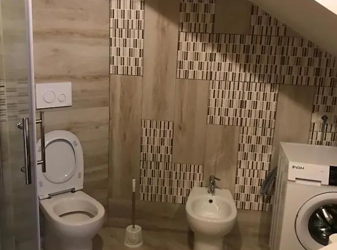 公寓 Residenza Monarka